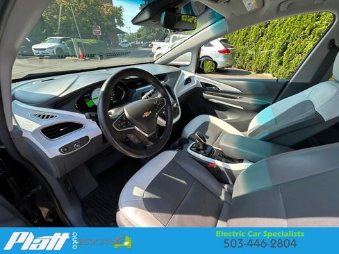 Used 2017 Chevrolet Bolt Premier w/ Driver Confidence II Package FWD image 15