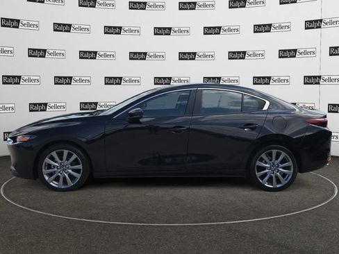 Used 2025 MAZDA MAZDA3 s FWD image 3