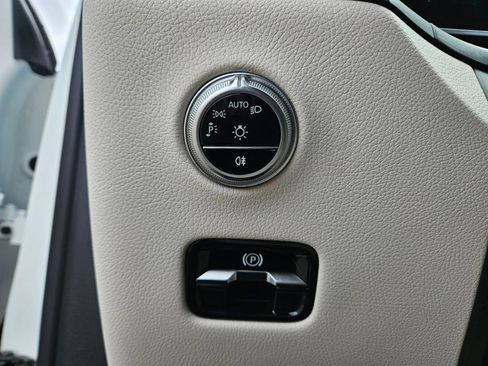 New 2026 Mercedes-Benz GLC 300 4MATIC image 20