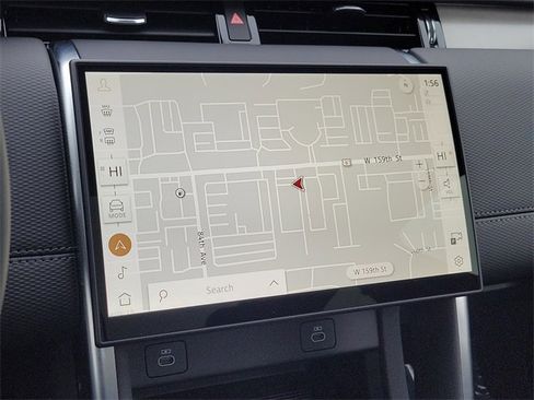 Used 2025 Land Rover Discovery Sport Dynamic SE image 32