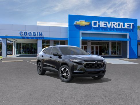 New 2026 Chevrolet Trax RS FWD image 1