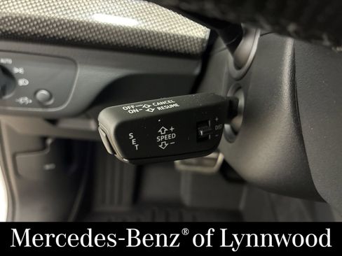 Used 2023 Audi SQ5 Premium Plus w/ Premium Plus Package image 11