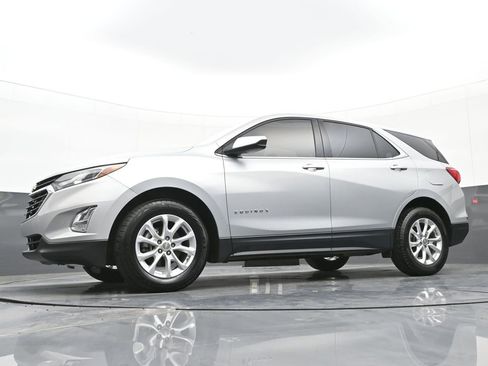Used 2019 Chevrolet Equinox LT image 39