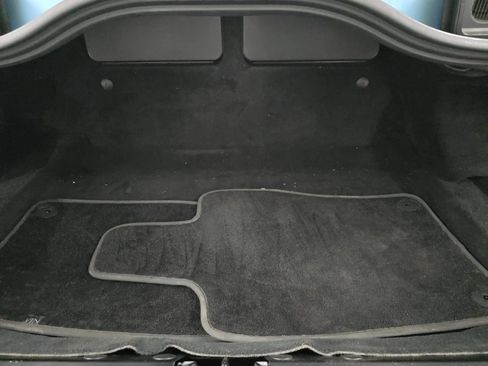 Used 2018 Aston Martin DB11 V12 image 16