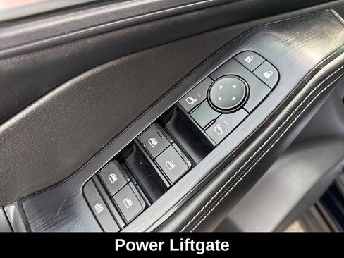 Used 2023 Nissan Rogue SV w/ SV Premium B Package AWD/4WD image 14