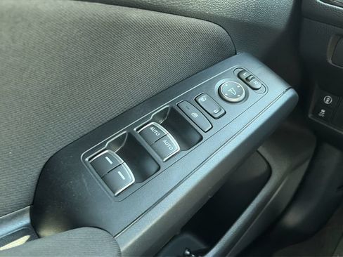 Used 2023 Honda Civic LX image 21