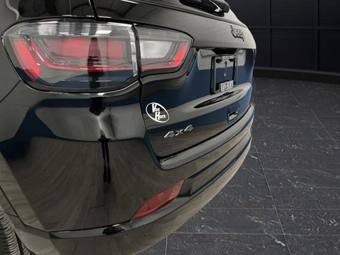 Used 2024 Jeep Compass Limited w/ High Altitude Package image 34