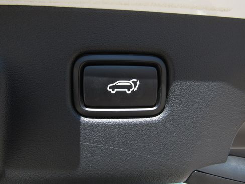 Used 2023 Kia EV6 Wind image 13