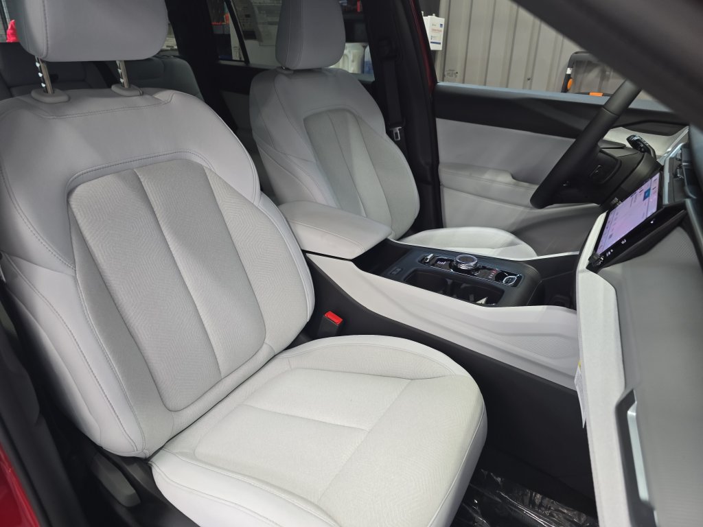 New 2026 Jeep Cherokee Laredo AWD/4WD image 10