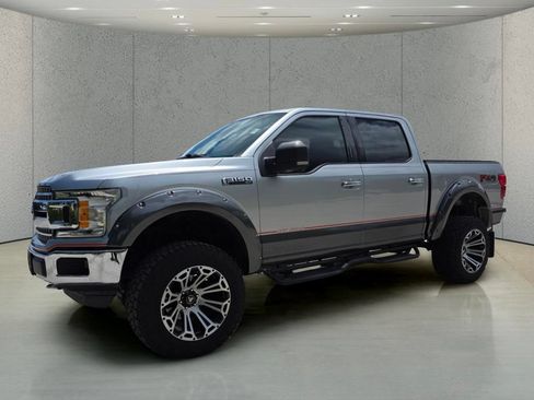 Used 2020 Ford F150 XLT w/ Equipment Group 302A Luxury AWD/4WD image 10