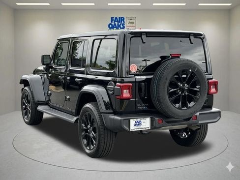 Certified 2025 Jeep Wrangler Unlimited Sahara AWD/4WD image 10