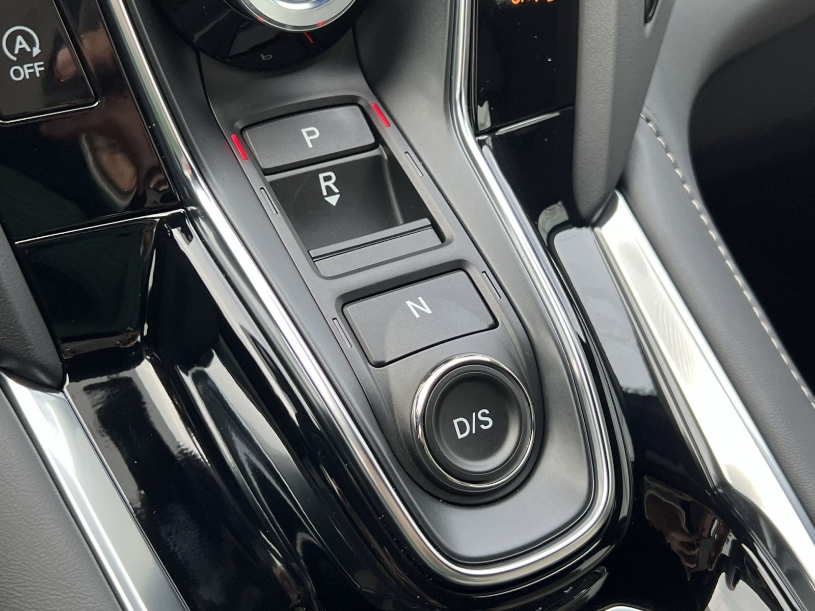 Used 2026 Acura RDX SH-AWD image 19