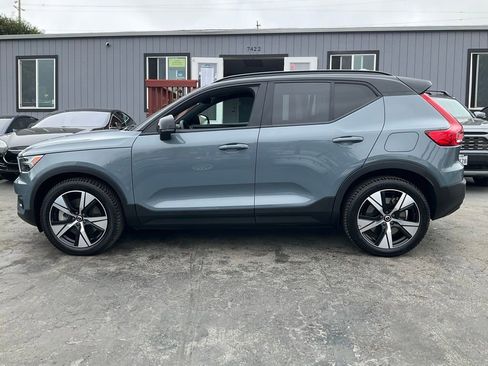 Used 2021 Volvo XC40 P8 Recharge AWD/4WD image 5