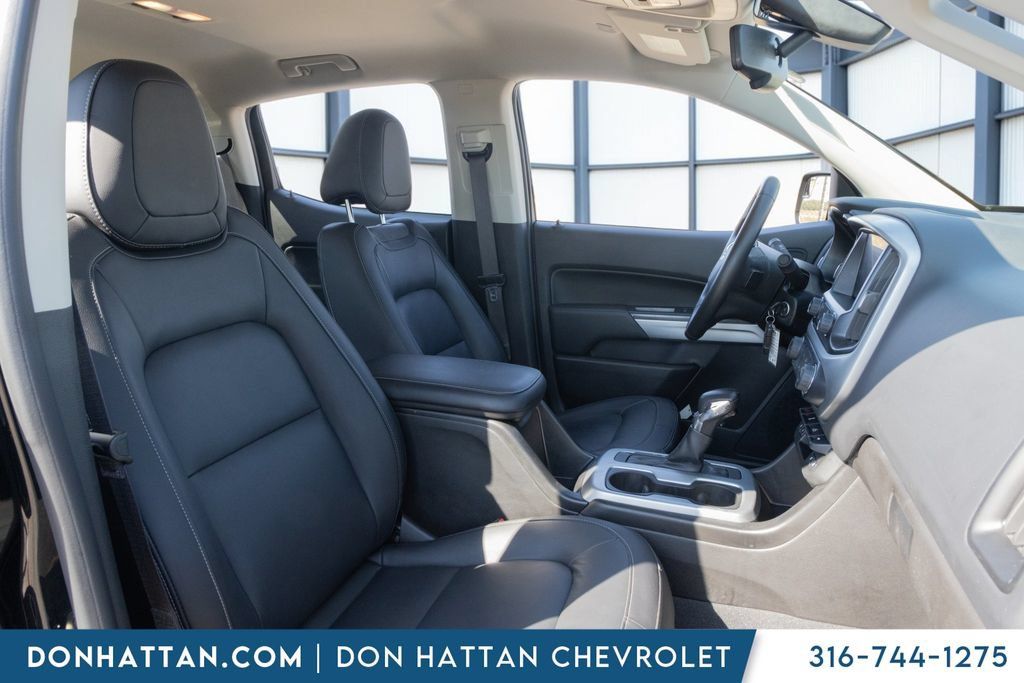 Used 2022 Chevrolet Colorado LT w/ Luxury Package AWD/4WD image 20