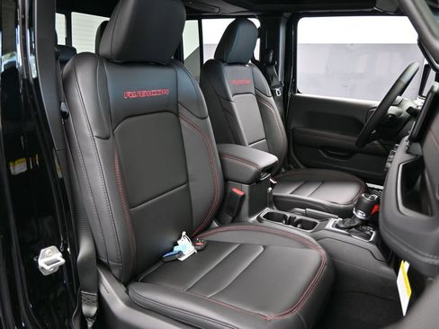 New 2026 Jeep Gladiator Rubicon w/ Steel Power Dome Hood Package image 39