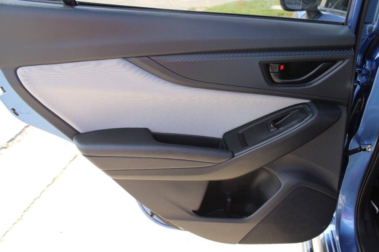 Used 2019 Subaru Crosstrek 2.0i Premium AWD/4WD image 13