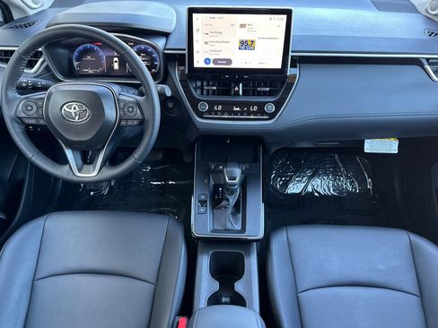 Certified 2026 Toyota Corolla Cross XLE w/ Convenience Package AWD/4WD image 13