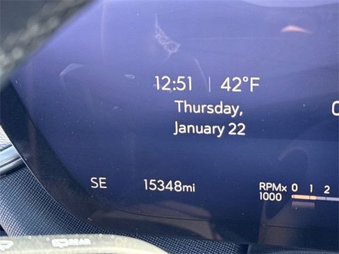 Used 2025 Buick Enclave Sport Touring image 16