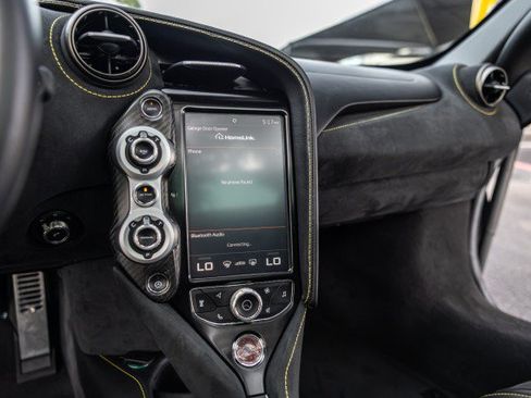 Used 2021 McLaren 720S Performance RWD image 46