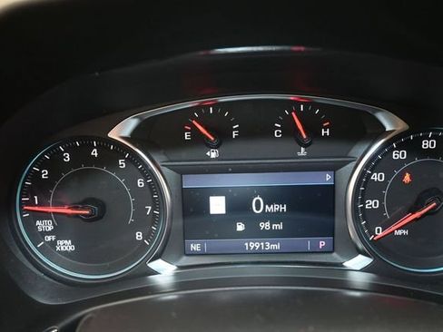 Used 2022 Chevrolet Equinox LT FWD image 9