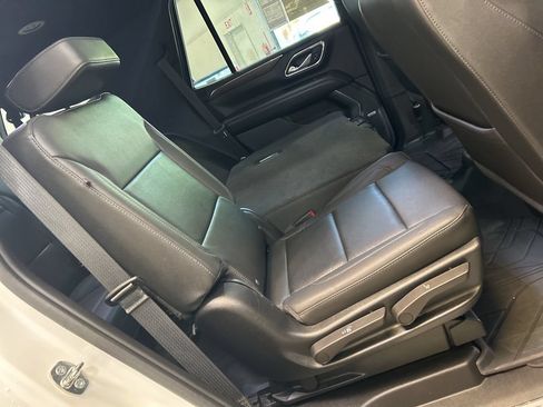 Used 2023 Chevrolet Tahoe LT AWD/4WD image 20