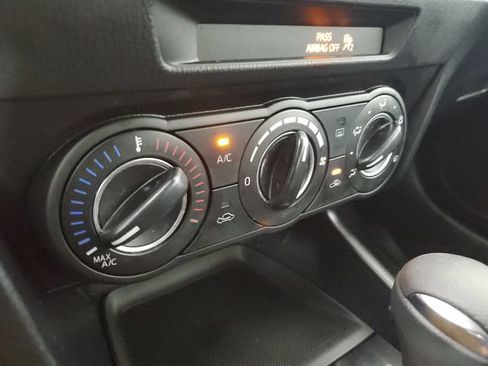 Used 2018 MAZDA MAZDA3 Sport w/ Preferred Equipment Package FWD image 29
