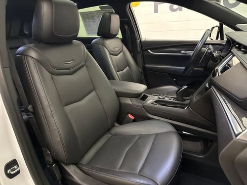 Used 2023 Cadillac XT5 Sportv AWD/4WD image 28