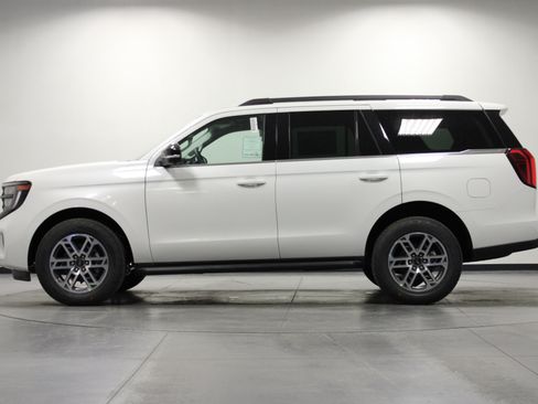 New 2026 Ford Expedition Active AWD/4WD image 7