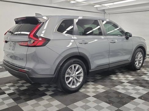 Certified 2025 Honda CR-V EX image 6