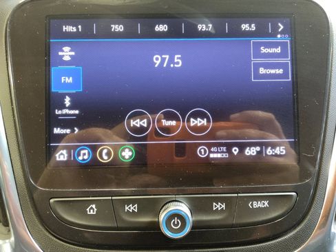 Used 2024 Chevrolet Equinox Premier AWD/4WD image 25