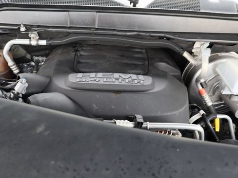 Used 2022 RAM 2500 Big Horn w/ Night Edition AWD/4WD image 29