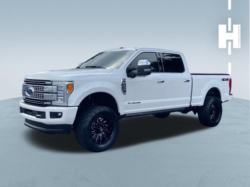 Used 2017 Ford F350 Platinum w/ Platinum Ultimate Package AWD/4WD image 3