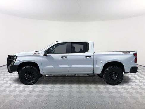 Used 2019 Chevrolet Silverado 1500 LT Trail Boss AWD/4WD image 9