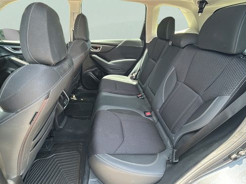 Used 2021 Subaru Forester Premium AWD/4WD image 16