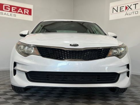 Used 2018 Kia Optima LX image 5