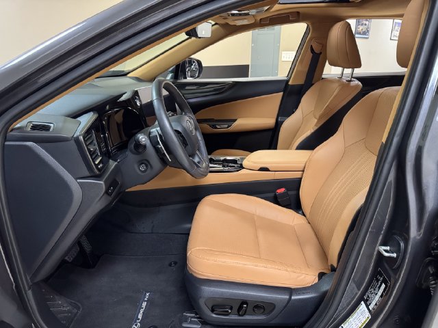 Used 2025 Lexus NX 350 AWD w/ Cold Area Package image 8