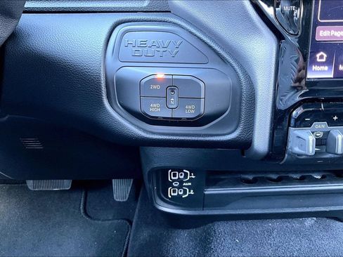 Used 2026 RAM 2500 Big Horn AWD/4WD image 11