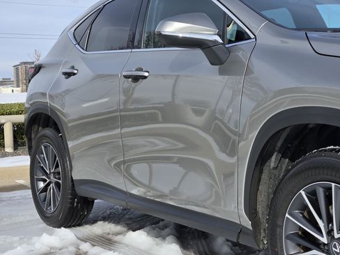 Certified 2025 Lexus NX 250 Premium Package image 6