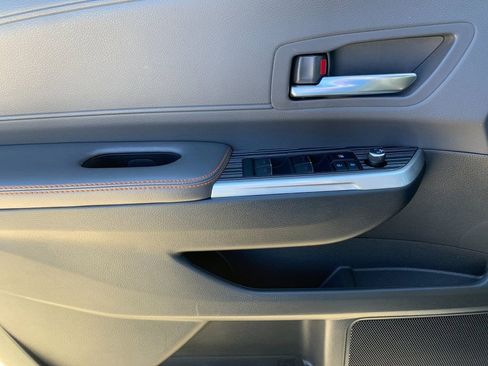 Used 2022 Toyota Sienna XSE w/ XSE Plus Package image 12