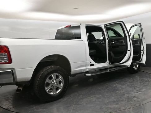 Used 2024 RAM 2500 Big Horn w/ Off Road Package image 32