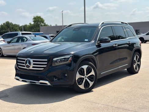 Used 2024 Mercedes-Benz GLB 250 image 7