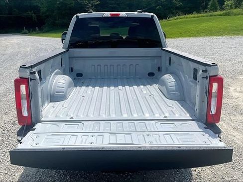 Used 2025 Ford F250 XLT AWD/4WD image 34