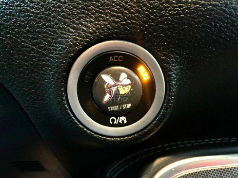 Used 2018 Dodge Challenger R/T Scat Pack w/ Leather Interior Group image 30