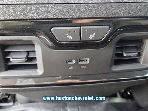 New 2026 Chevrolet Silverado 2500 ZR2 w/ LPO, Dark Essentials Package AWD/4WD image 13