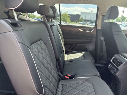 New 2026 Volkswagen Atlas SEL Premium R-Line image 17