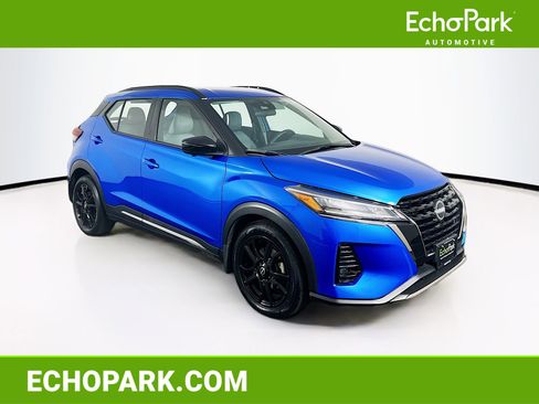 Used 2023 Nissan Kicks SR w/ SR Premium Package image 1