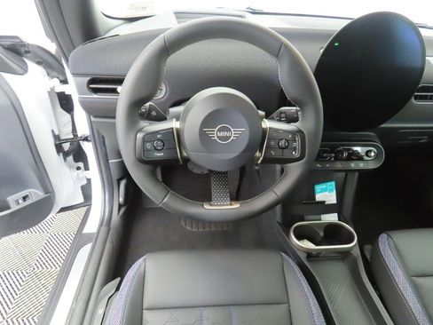 Used 2026 MINI Cooper 2-Door Hardtop image 10