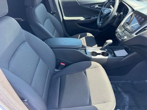 Certified 2023 Chevrolet Malibu LS FWD image 7