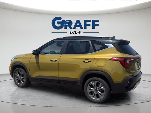 Used 2024 Kia Seltos S AWD/4WD image 5