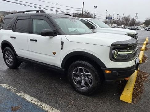 Used 2024 Ford Bronco Sport Badlands image 1